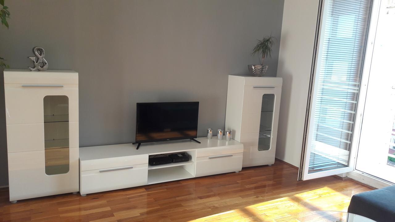 Ars Vip Apartment Novi Sad Eksteriør bilde
